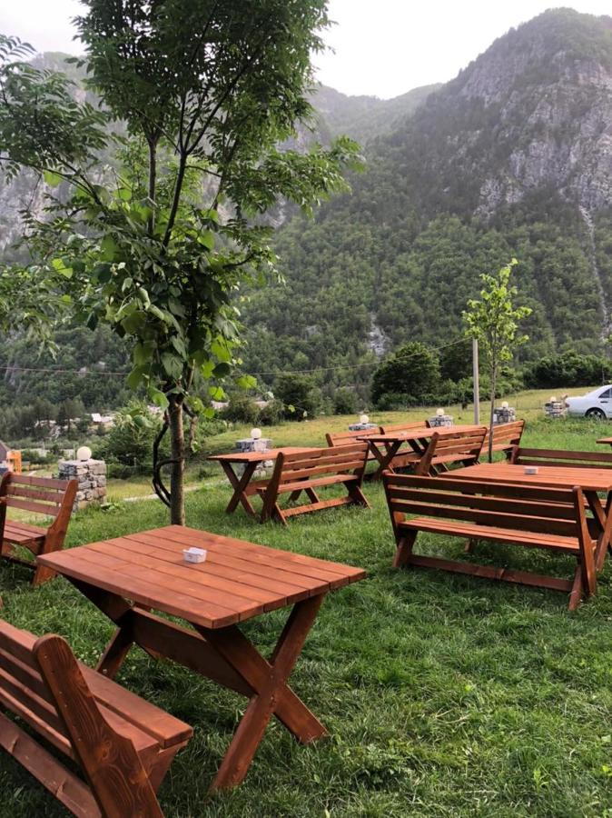 Bujtina Berishta Theth Ξενοδοχείο Εξωτερικό φωτογραφία