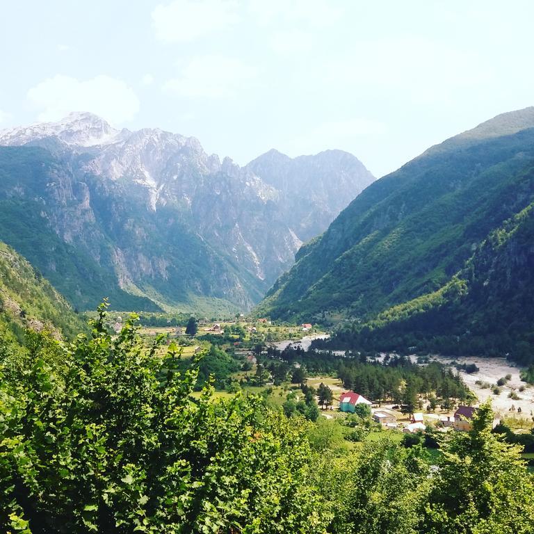 Bujtina Berishta Theth Ξενοδοχείο Εξωτερικό φωτογραφία